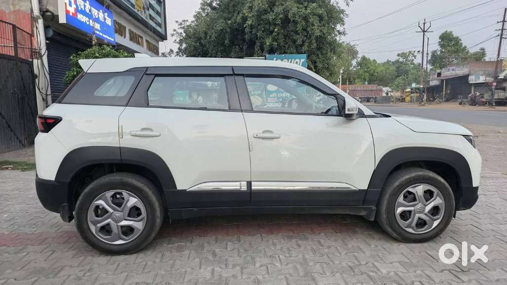 Maruti Suzuki Brezza 1.5 Lxi Cng, 2024, Cng & Hybrids