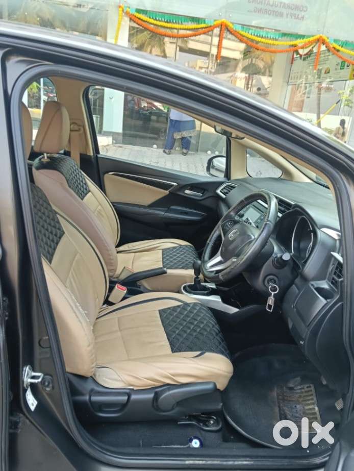 Honda Jazz V Mt Privilege, 2016, Petrol