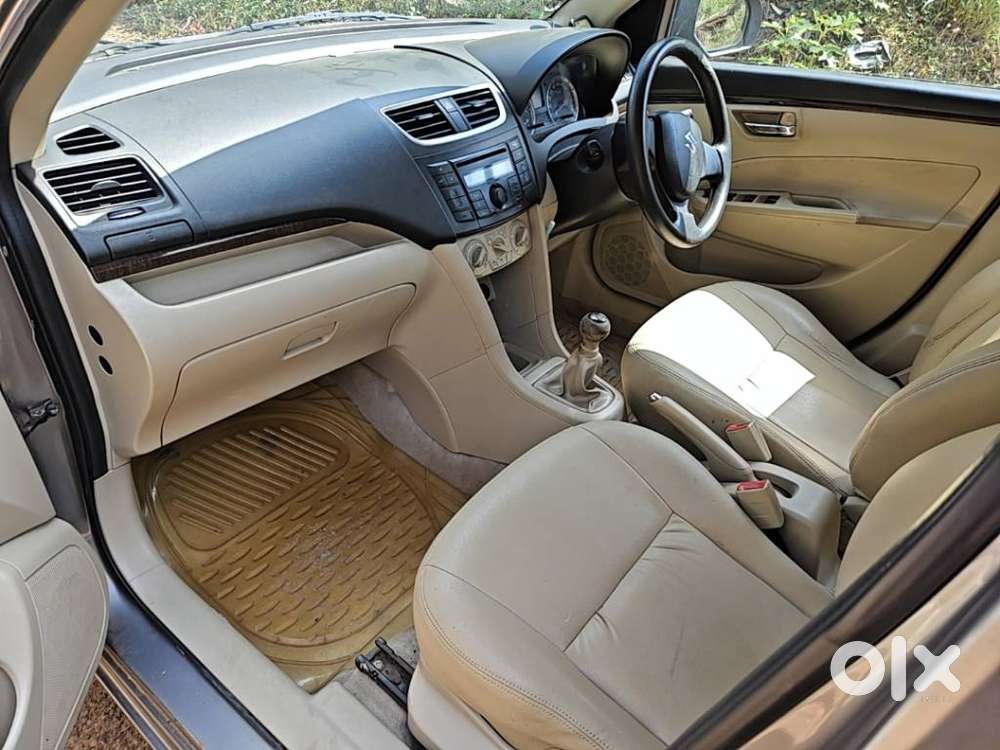 Maruti Suzuki Swift Dzire 1.2 Vxi Bsiv, 2013, Petrol