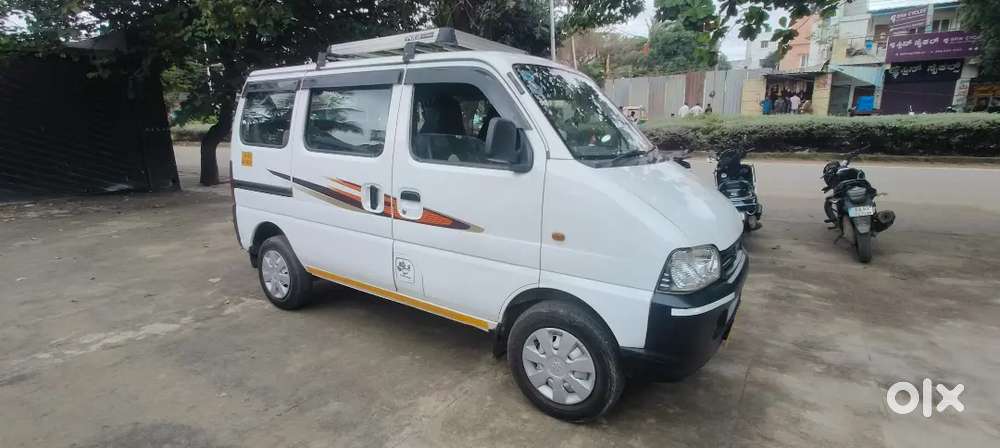 Maruti Suzuki Eeco 2022 Variant Smiles