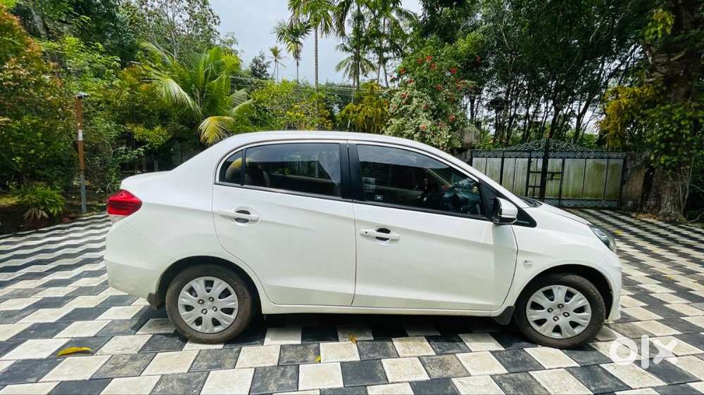 Honda Amaze  Only 40,000 Km  Excellent Condition