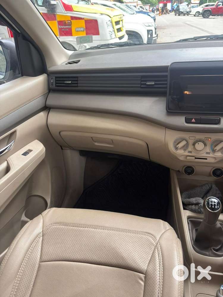 Maruti Suzuki Ertiga Vxi 2024
