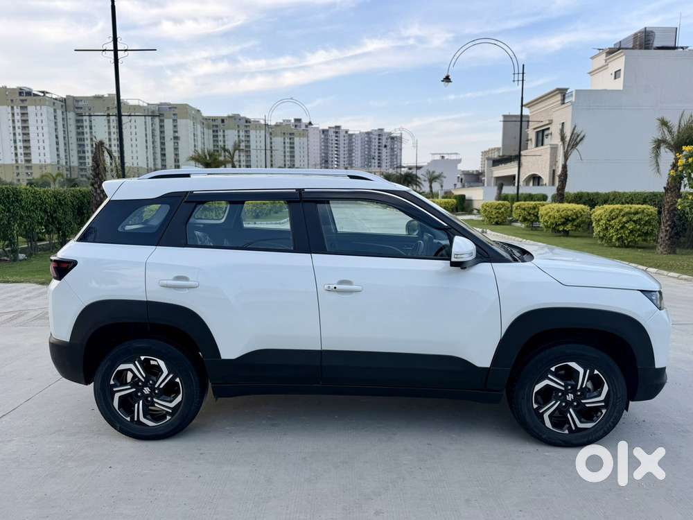 Maruti Suzuki Brezza 1.5 Zxi Plus Smart Hybrid, 2023, Petrol