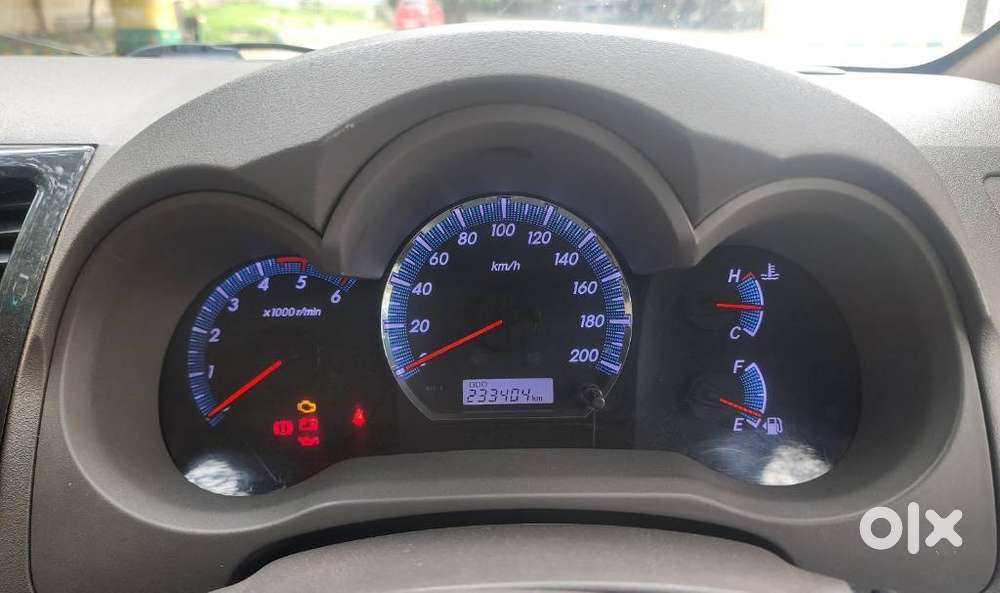Toyota Fortuner [2021-ongoing] 2.8 2wd Diesel Mt, 2012, Diesel