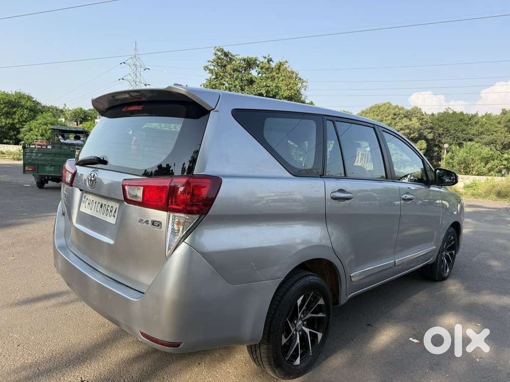 Toyota Innova Crysta 2.4 G Mt 8s, 2019, Diesel