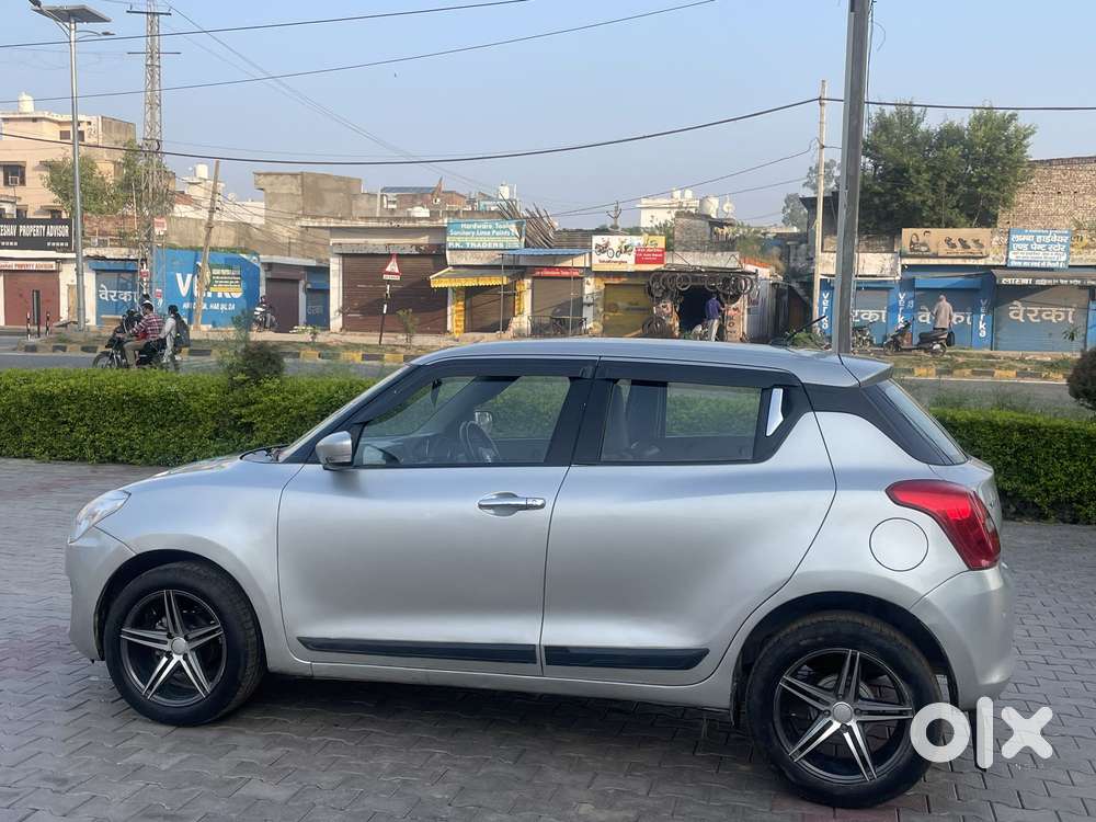 Maruti Suzuki Swift Vxi + Manual, 2019, Petrol