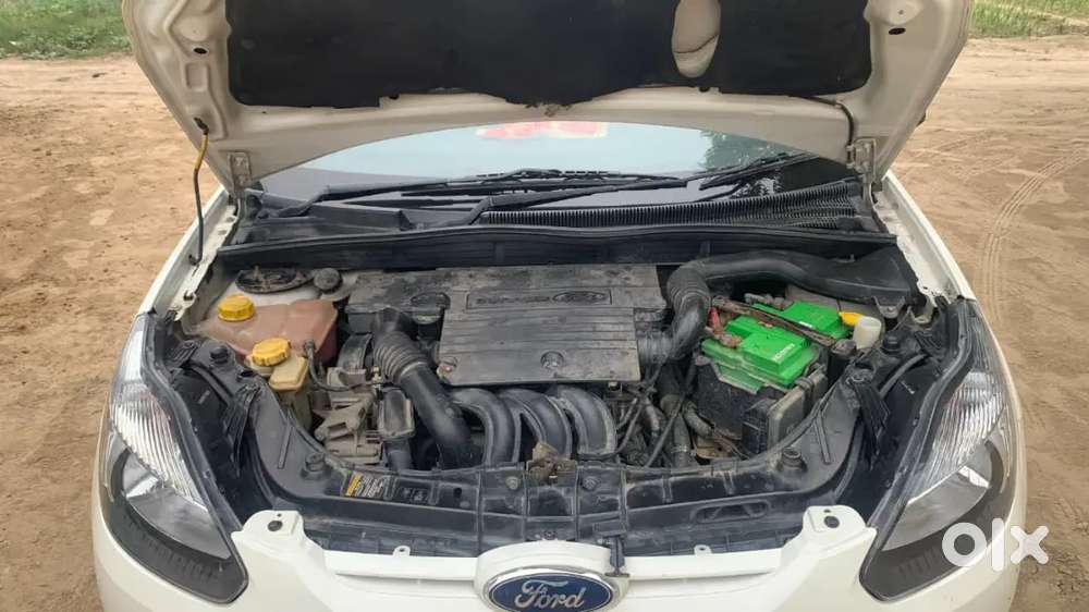 Ford Figo 2010 Petrol 31500 Km Driven