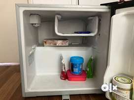 Small Mini Fridge table top for storage of pans and cool drinks at Rs 15500  in Hyderabad