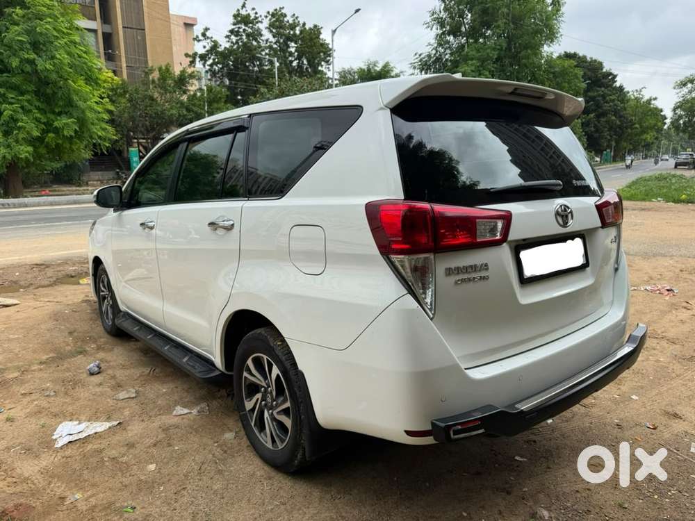 Toyota Innova Crysta 2021 Diesel Manual