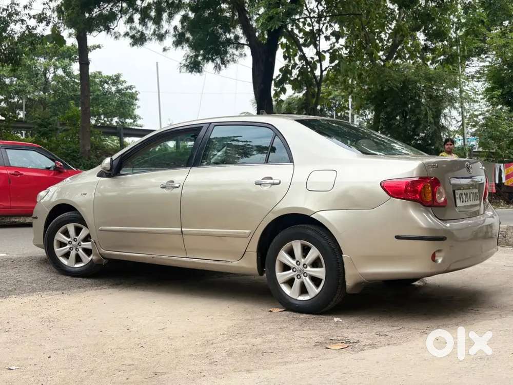 Toyota Corolla Altis 2010