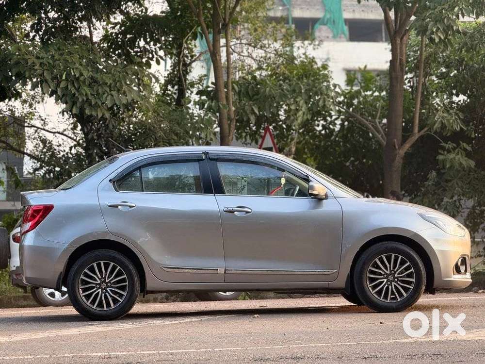 Maruti Suzuki Dzire 1.2 Zxi, 2022, Petrol