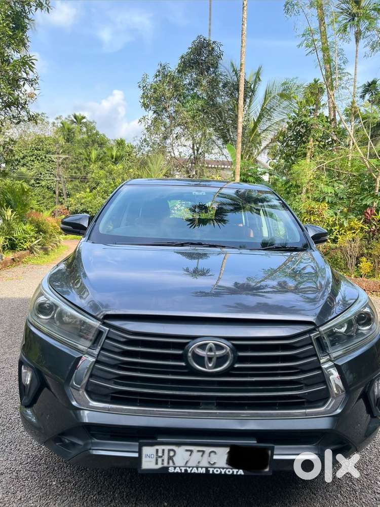 Toyota Innova Crysta 2021