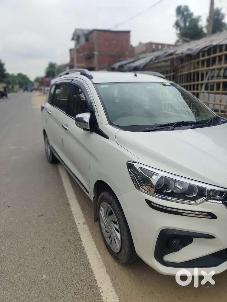 Maruti Suzuki Ertiga Vxi 2025