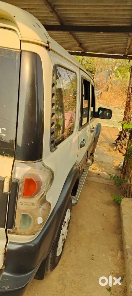 Mahindra Scorpio S2 9 2014