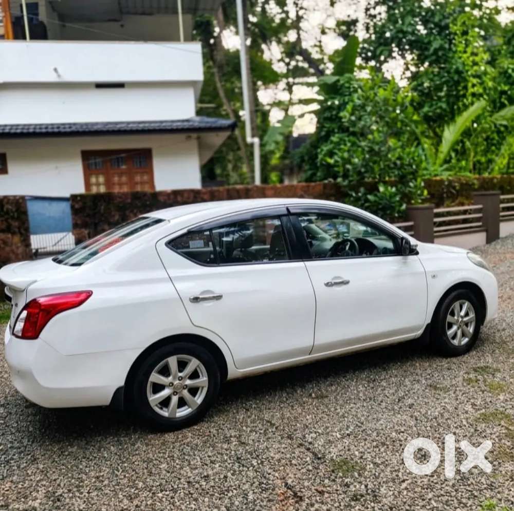 Nissan Sunny Diesel 2013