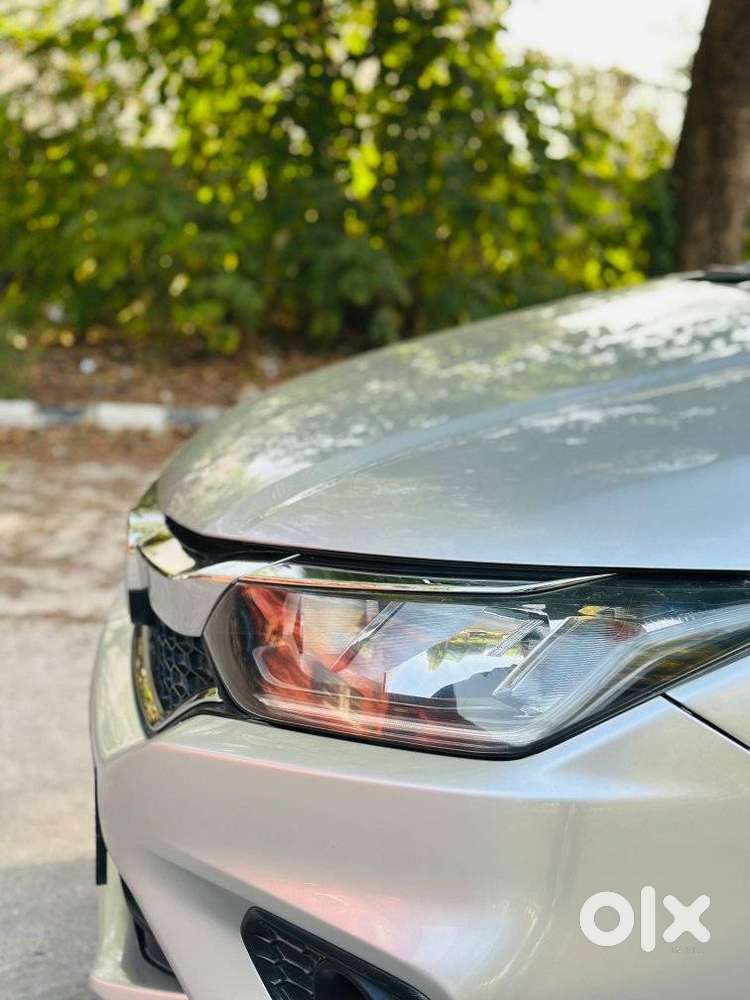 Honda City I-vtec V, 2018, Petrol