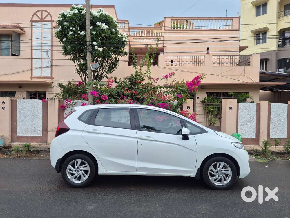 Honda Jazz V Automatic, 2018, Petrol