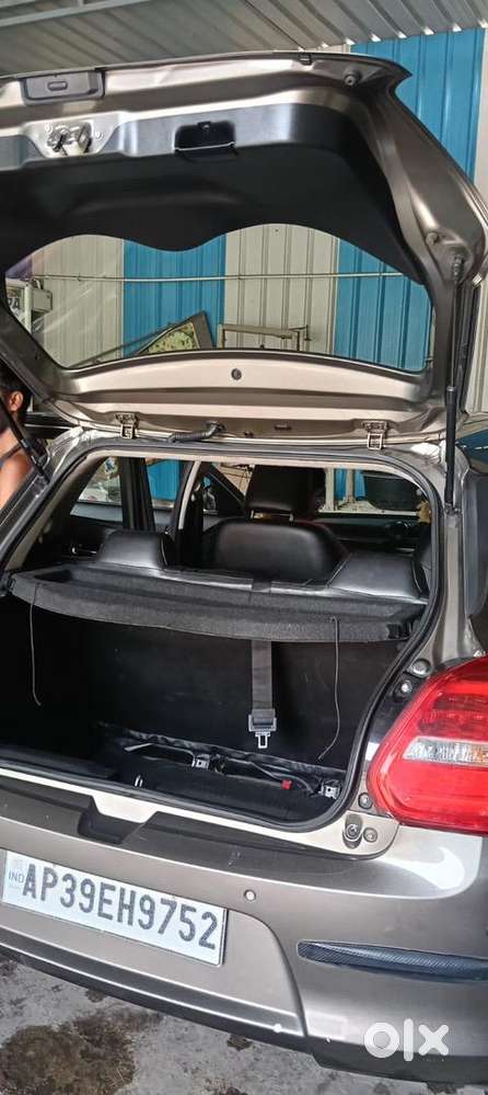 Maruti Suzuki Swift 2021 Petrol Automatic