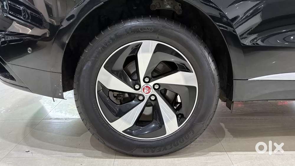 Jaguar F-pace, 2023, Petrol