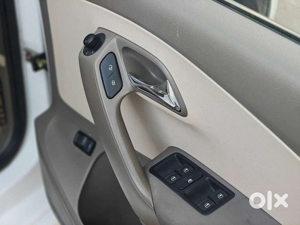 Skoda Rapid 2013-2016 1.6 Mpi At Elegance, 2014, Petrol