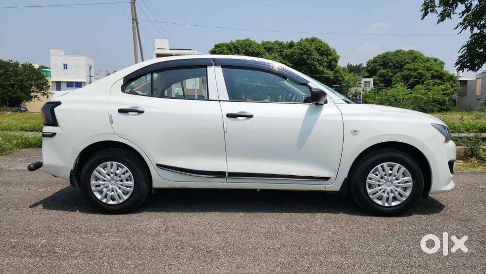 Maruti Suzuki Swift Dzire Vxi(o) Mt, 2025, Cng & Hybrids