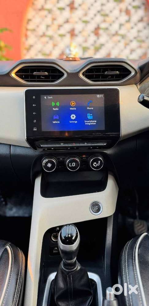 Nissan Magnite 1.0 Xv, 2021, Petrol