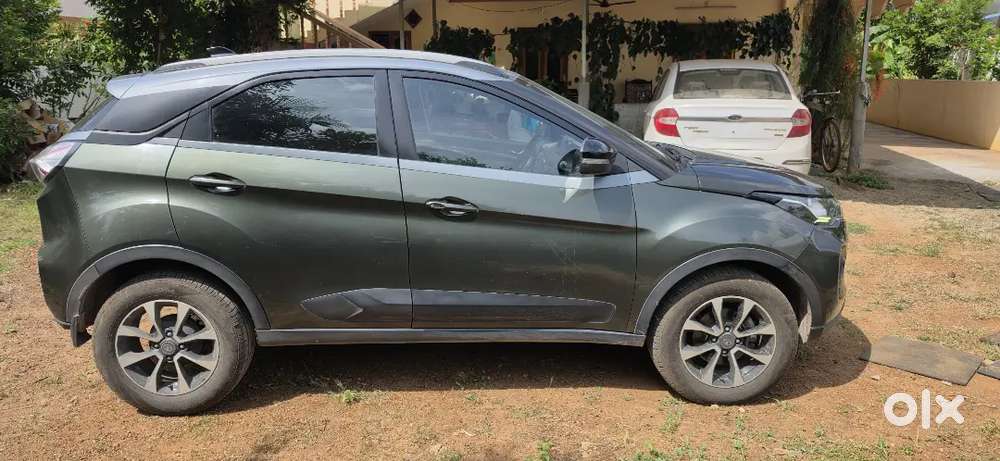 Tata Nexon Diesel 2021 - Top End - Excellent Condition