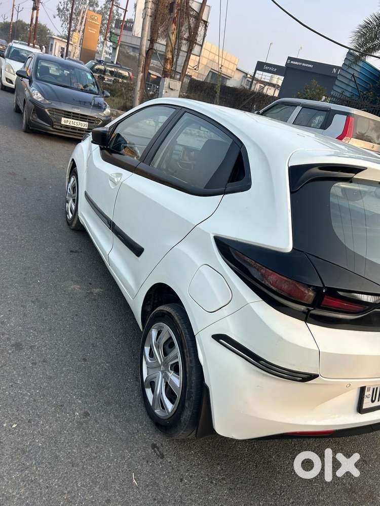Tata Altroz 2023 Petrol 47000 Km Driven