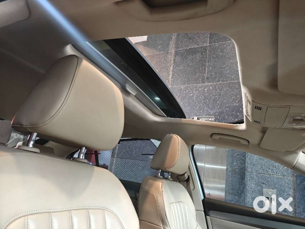 Skoda Superb Style 1.8 Tsi Mt, 2016, Petrol