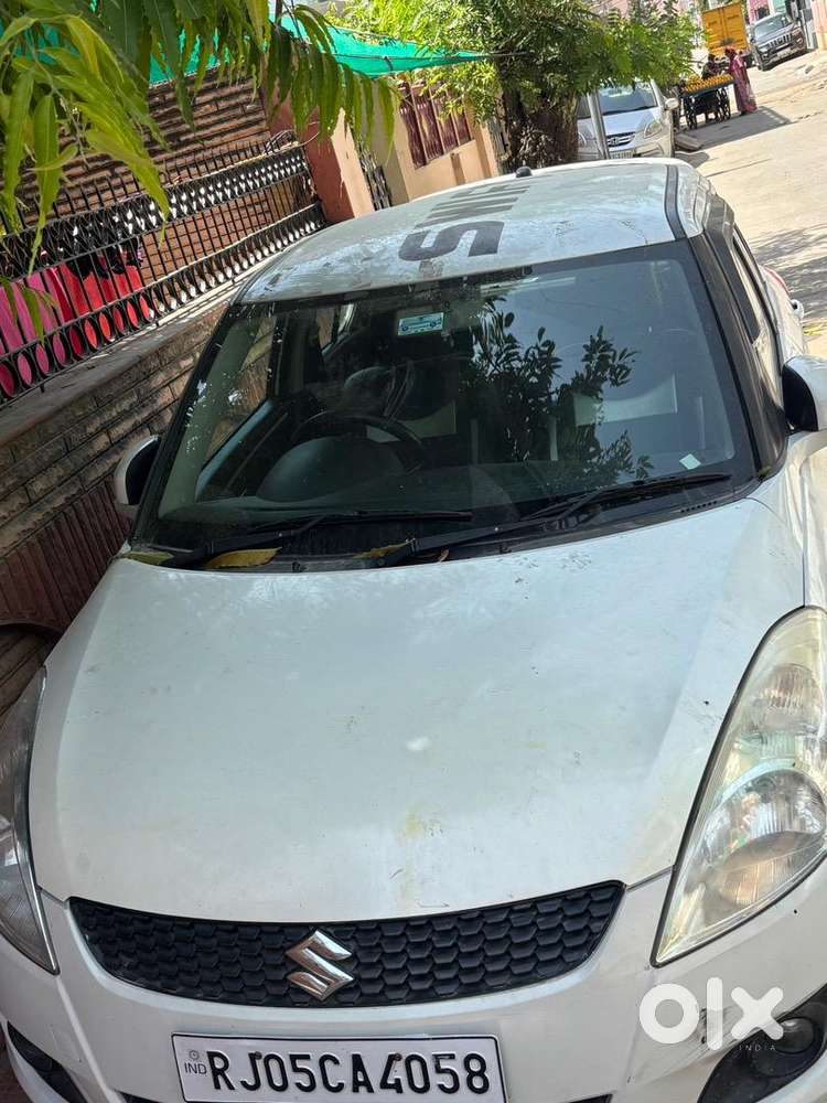 Maruti Suzuki Swift 2012