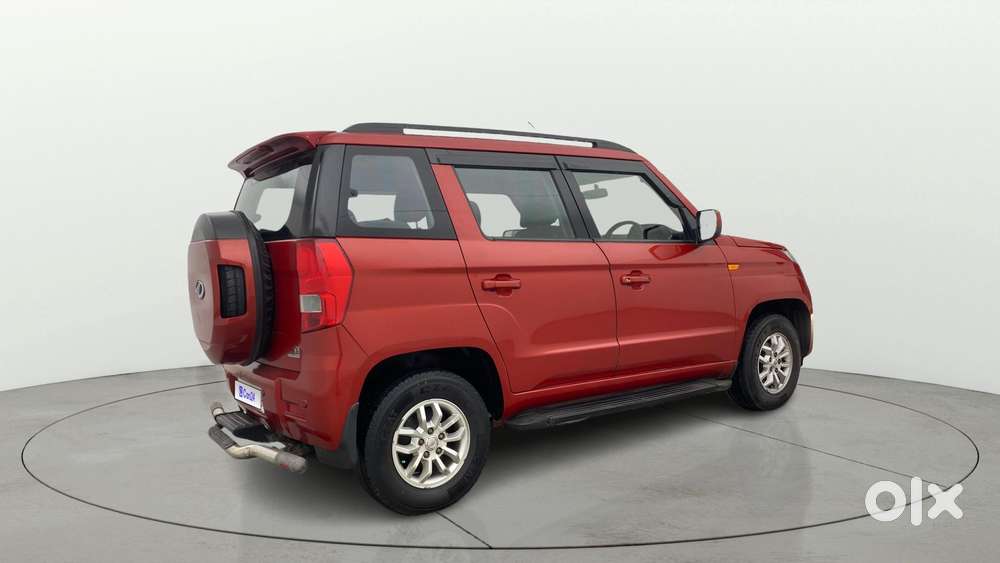 Mahindra Tuv 300 T8 Amt, 2016, Diesel