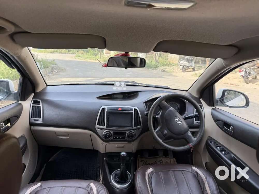 2012 Good Condition  Complete  Documents  Argent Sell