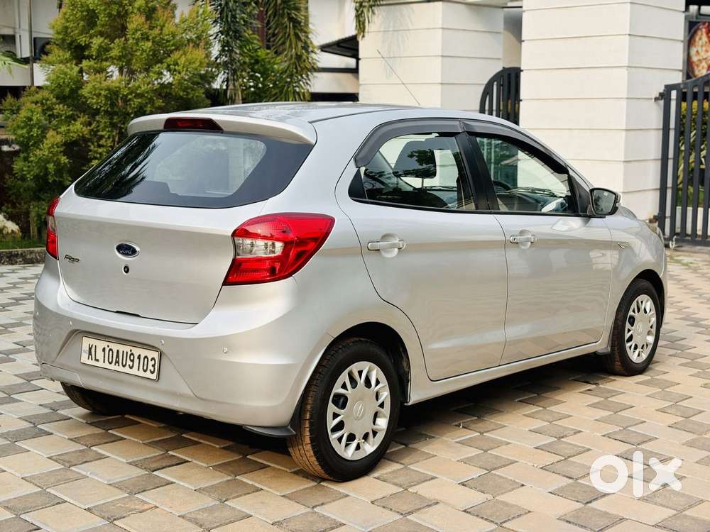 Ford Figo 1.2p Trend Mt, 2015, Petrol