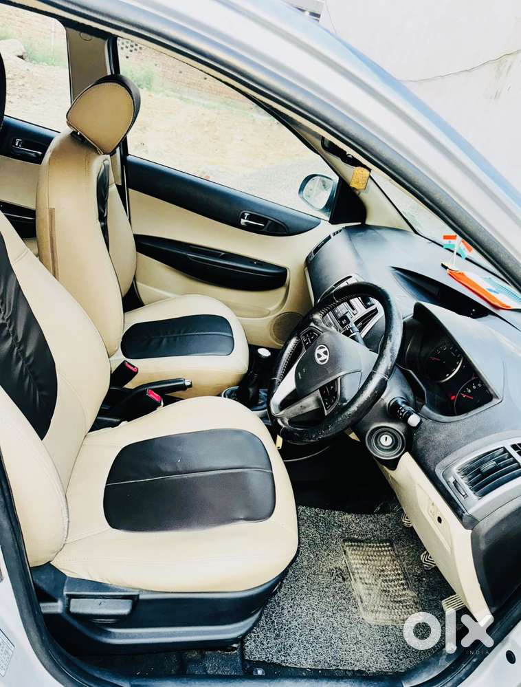 Hyundai I20 2010-2012 1.2 Sportz, 2012, Petrol