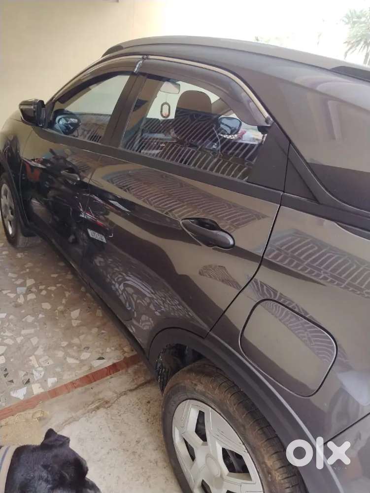 Tata Nexon Pure