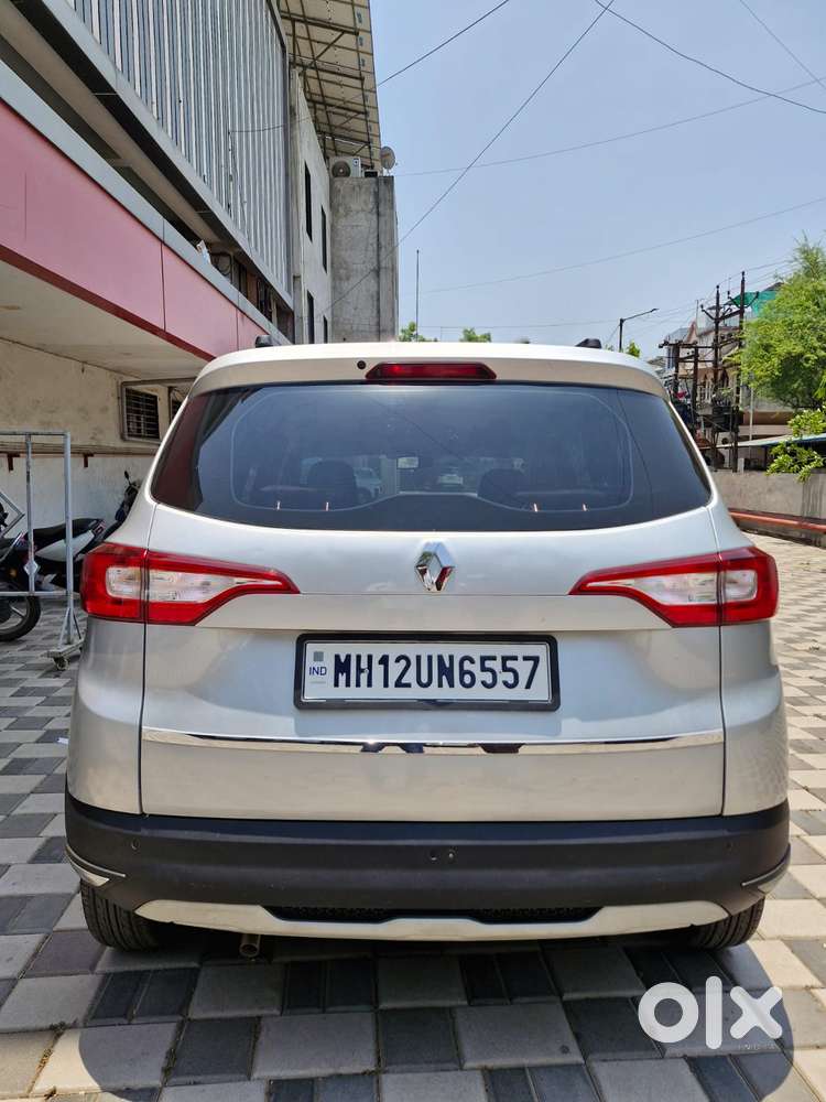 Renault Triber Rxt, 2022, Petrol