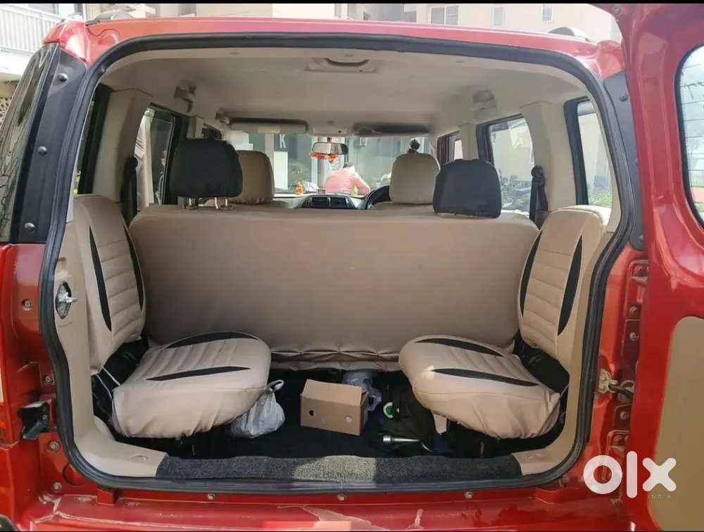 7 Seater Mahindra Diesel Tuv 300