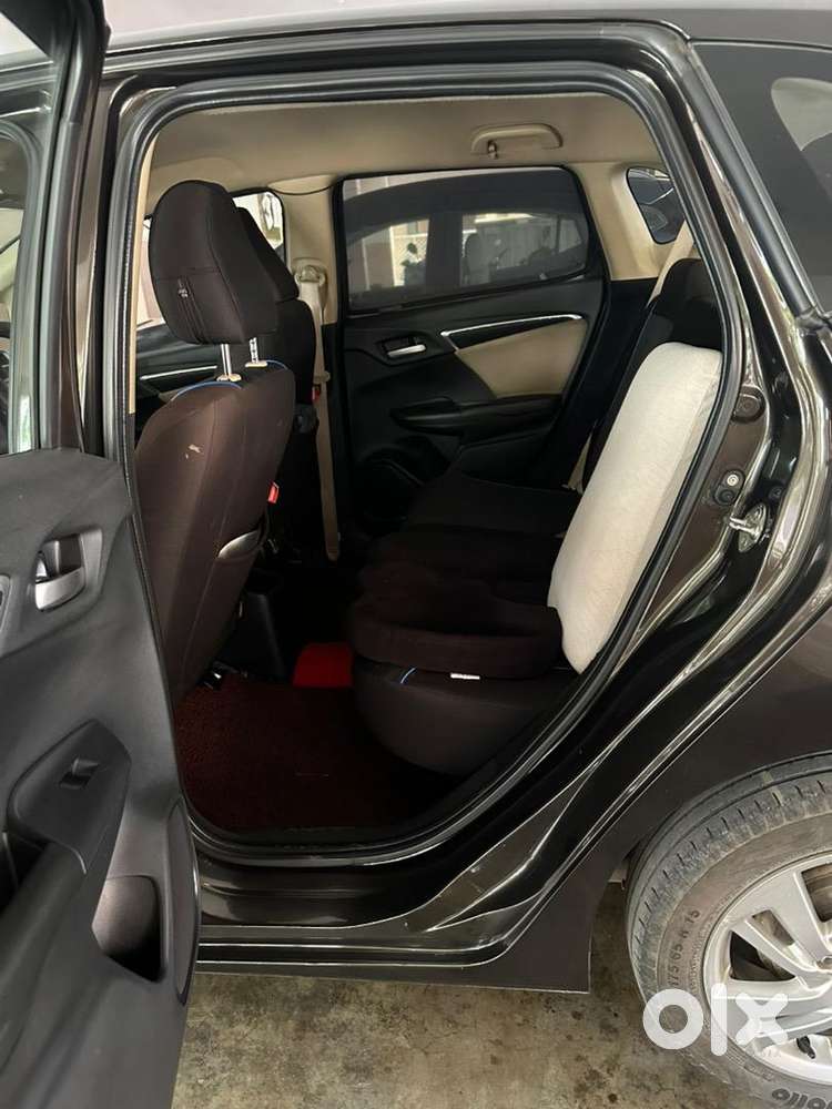 Honda Jazz Petrol Automatic 2017