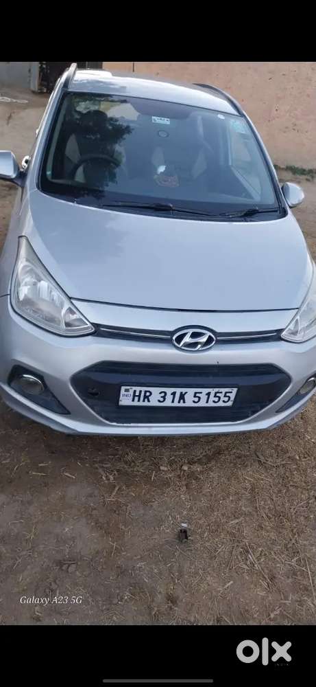 Hyundai Grand I10 Prime 2015 Diesel 120000 Km Driven
