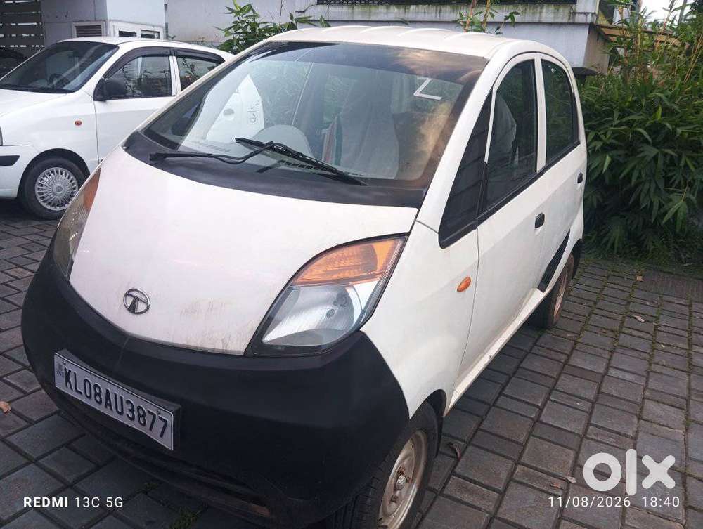 Tata Nano Xe, 2011, Petrol