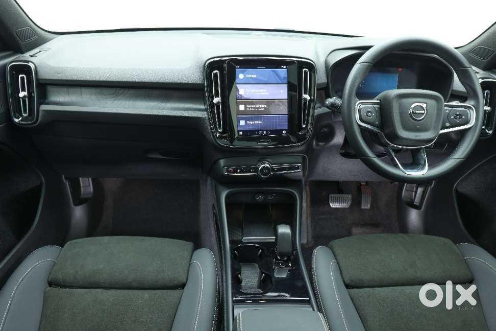 Volvo Ex40 Core, 2024, Electric