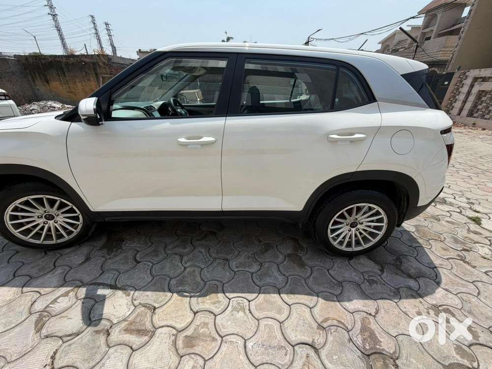Creta  E Variant