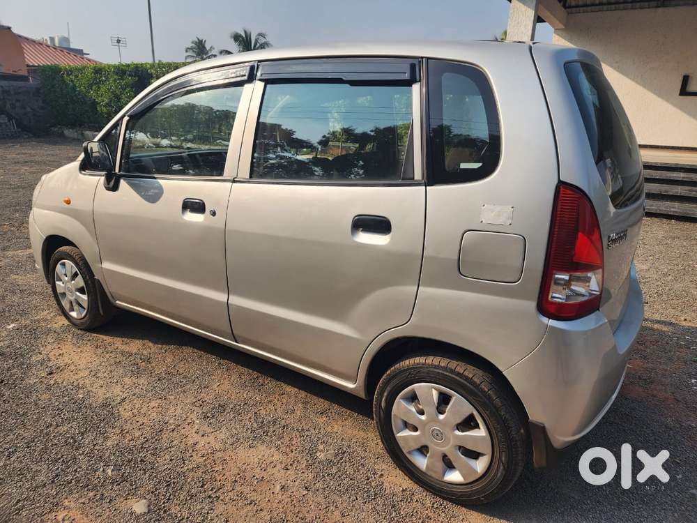 Maruti Suzuki Zen Estilo Lxi Bs Iv, 2013, Cng & Hybrids