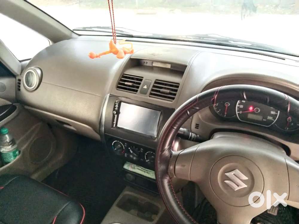 Maruti Suzuki Sx4 2011