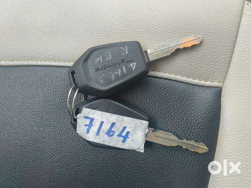 Mahindra Tuv 300 T10, 2018, Diesel