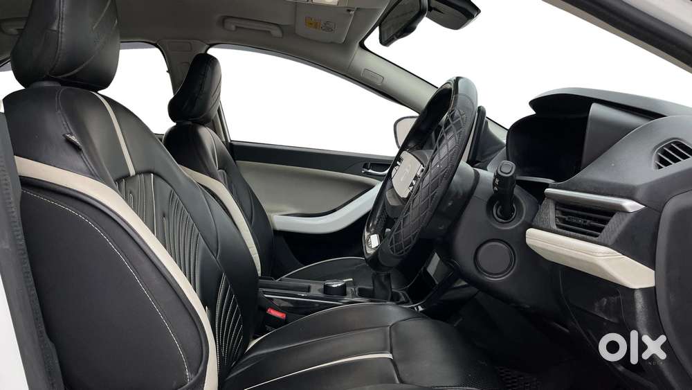 Tata Nexon Creative Plus 1.2 Revotron Petrol 6 Mt, 2024, Petrol