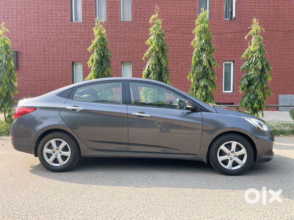 Hyundai Verna 1.6 Vtvt, 2013, Petrol