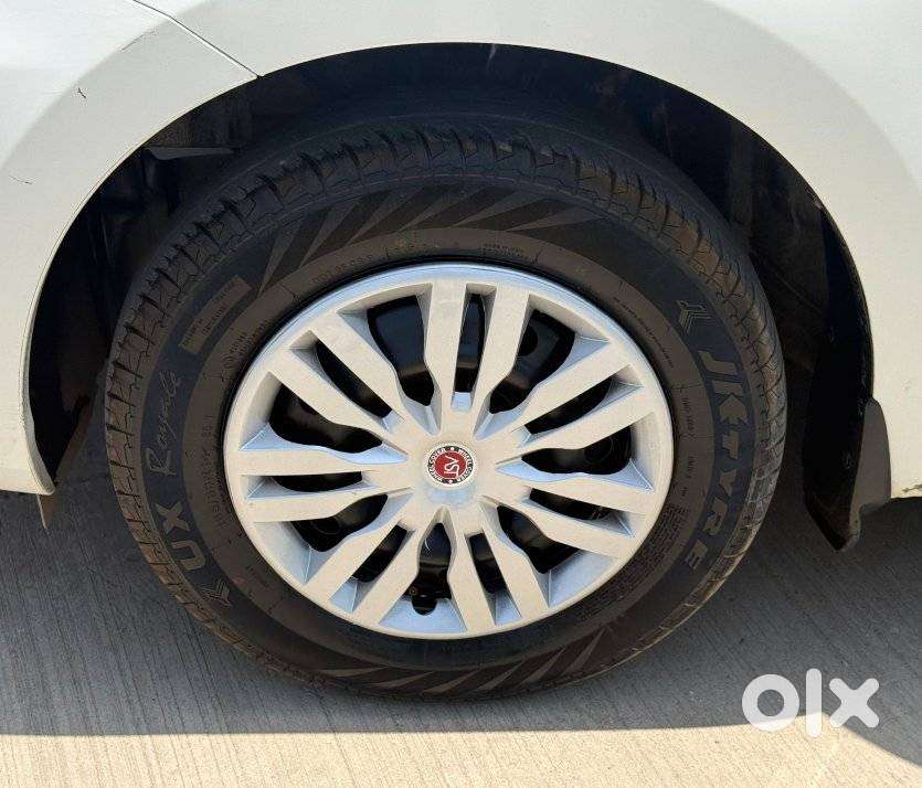 Maruti Suzuki Swift Dzire Vxi(o) Mt, 2023, Cng & Hybrids