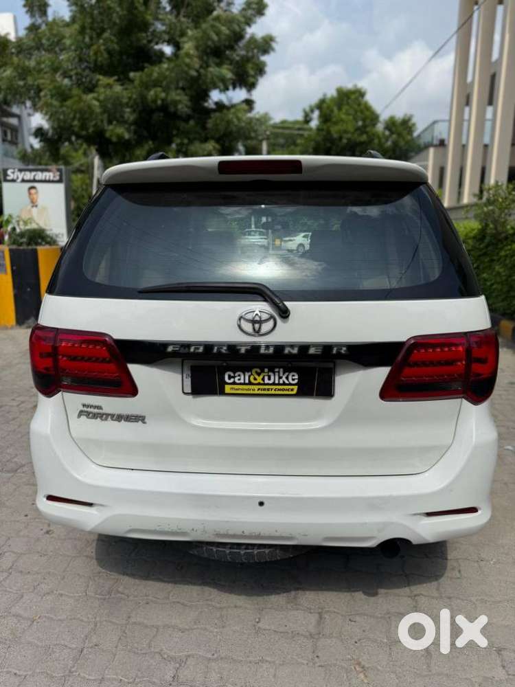 Toyota Fortuner 3.0 4x4 Manual, 2011, Diesel