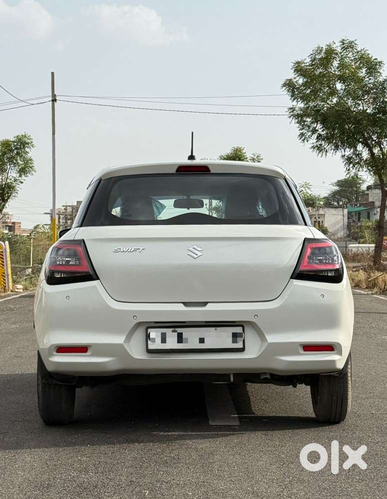 Maruti Suzuki Swift Vxi Abs Bsiv, 2025, Petrol